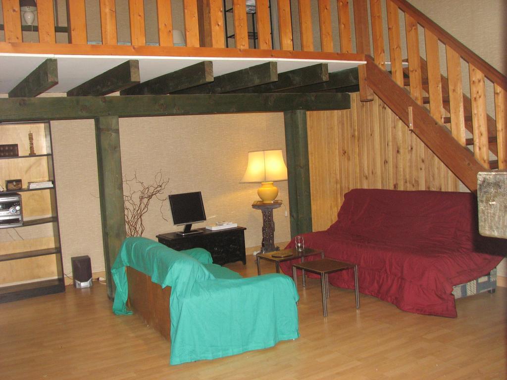 Appartement Duplex Carreyrou à Beaumont-du-Périgord Extérieur photo